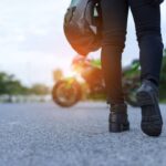 Réussir l'examen théorique moto : guide du candidat 2025