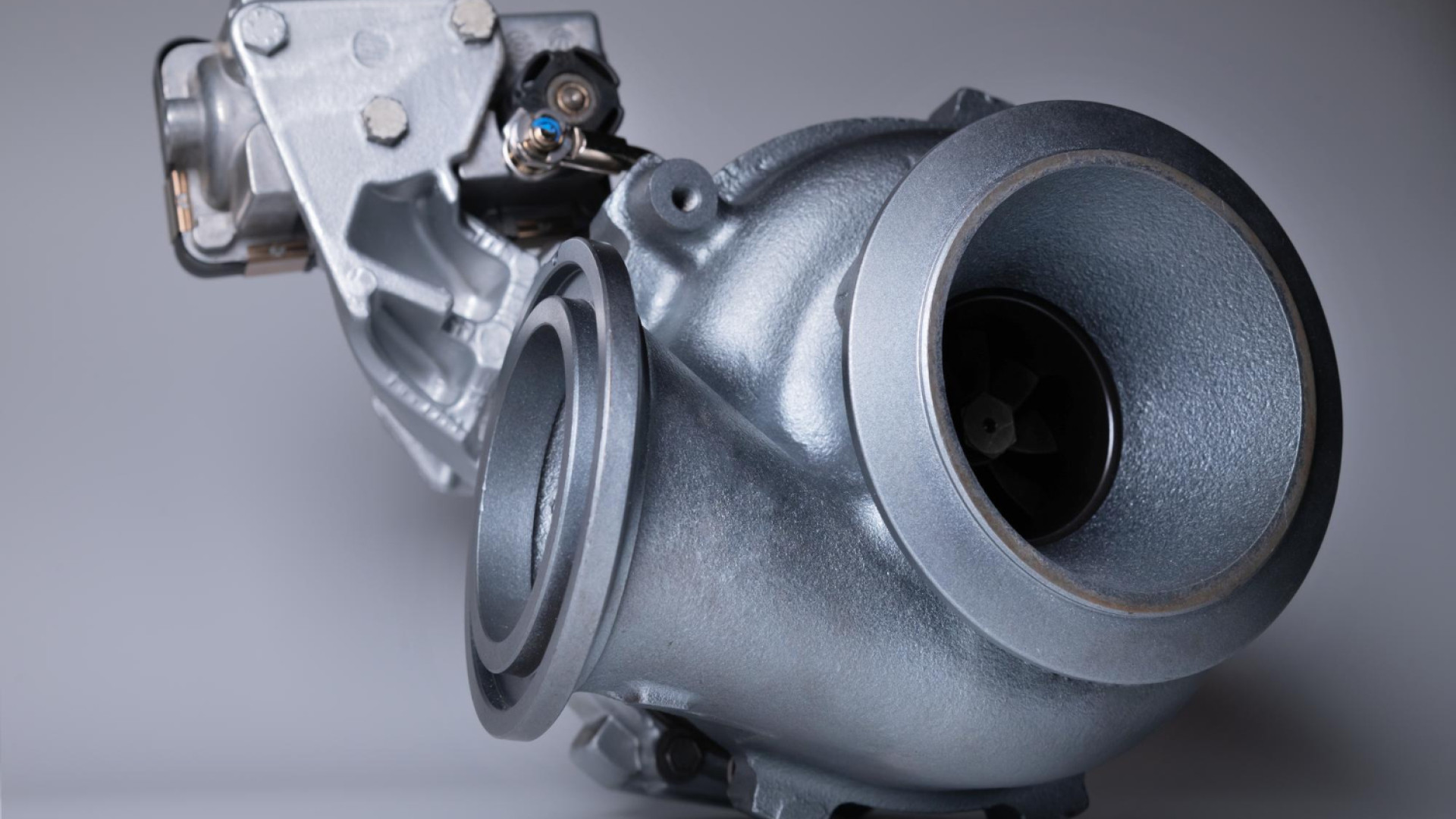Turbo hybride : l’influence de l’électronique sur la puissance moteur