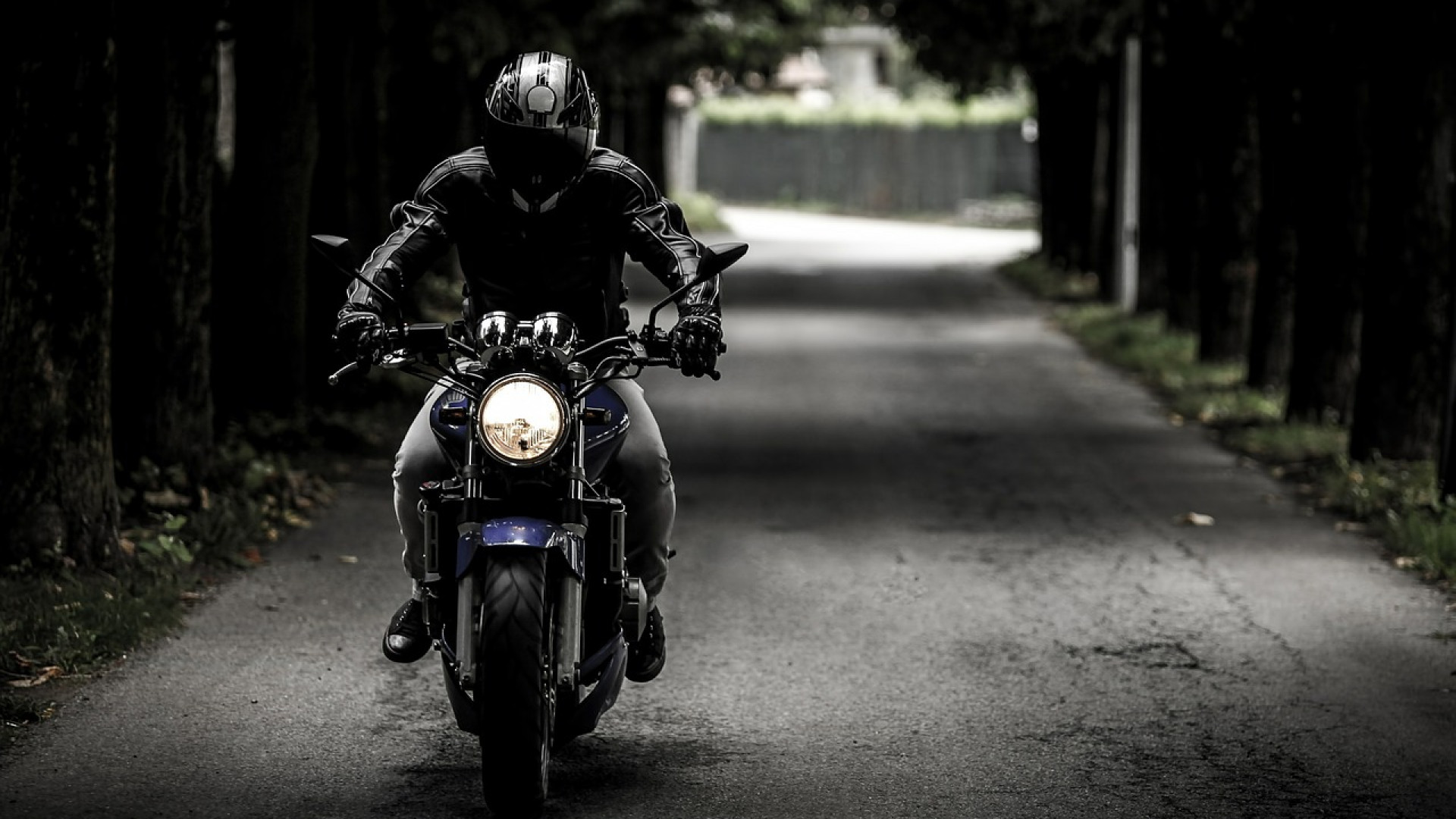 Trouver une batterie de moto en quelques clics sur Internet