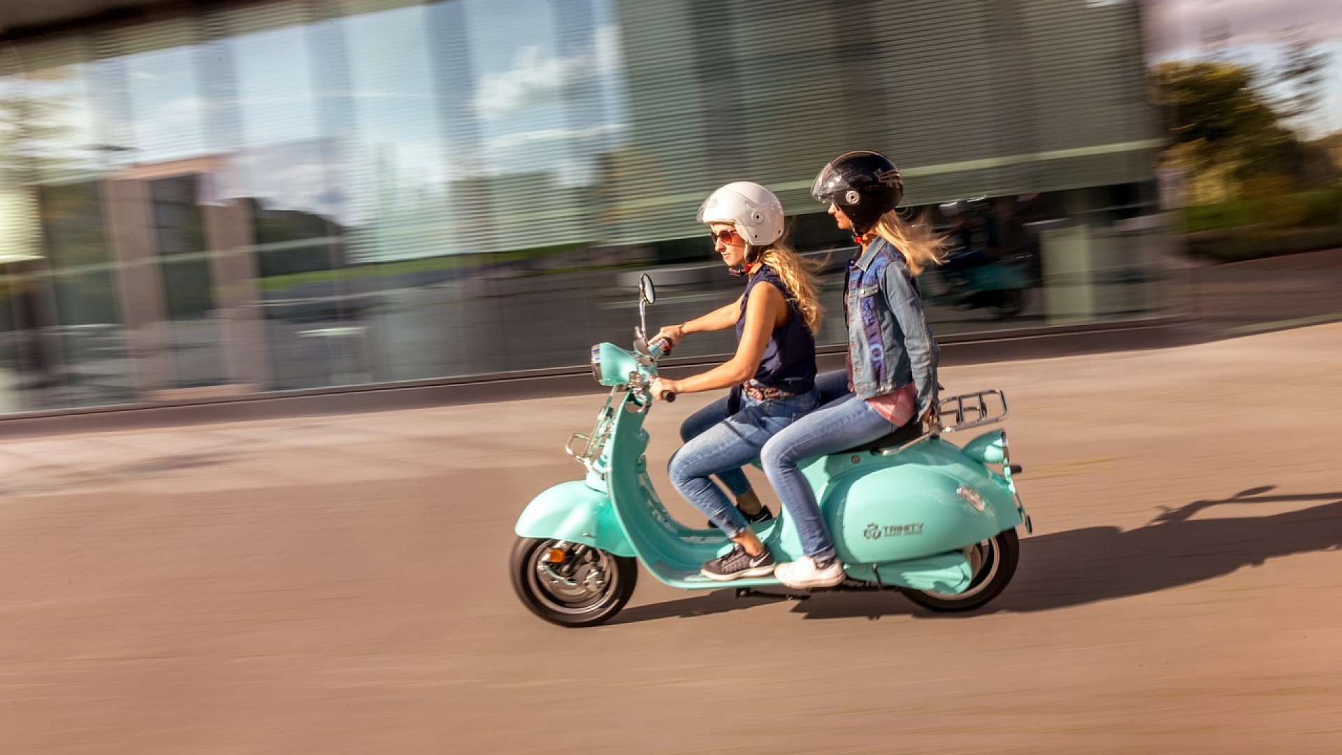 Découvrez 5 raisons d'adopter un scooter électrique dès maintenant !