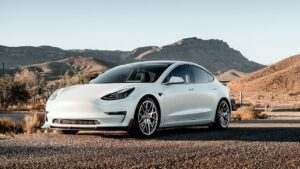 Voiture électrique : guide complet pour bien débuter
